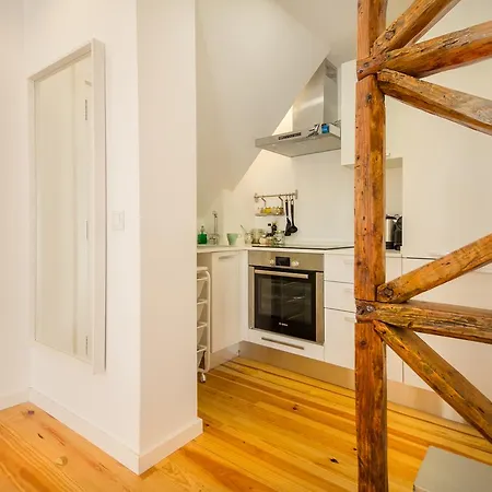 Apartment Bica Historical Tram