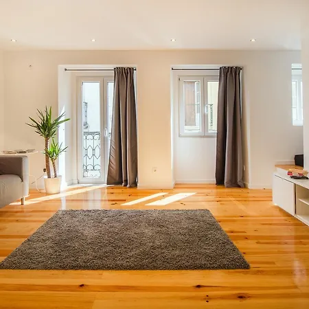 Bica Historical Tram Apartment Lisbon