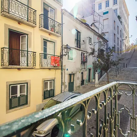 Bica Historical Tram Daire Lisboa